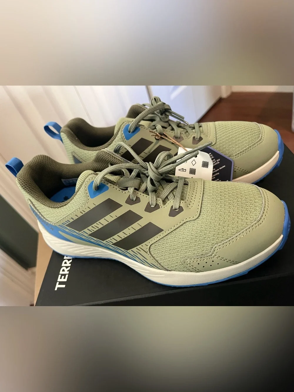 Adidas kids Terrex Tracefinder J